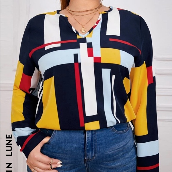 Colorblock Blouse - Picture 2 of 3